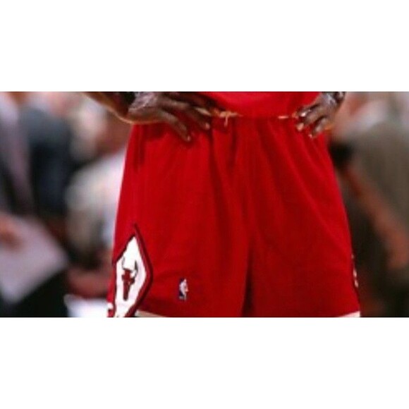 Chicago Bulls (NBA)-(Just Don)-(Red)-(Basketball)-(Shorts)-(New Con.)-(L)-$45 - Picture 8 of 9